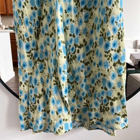 Beautiful vintage floral dress - Picture 4 of 4